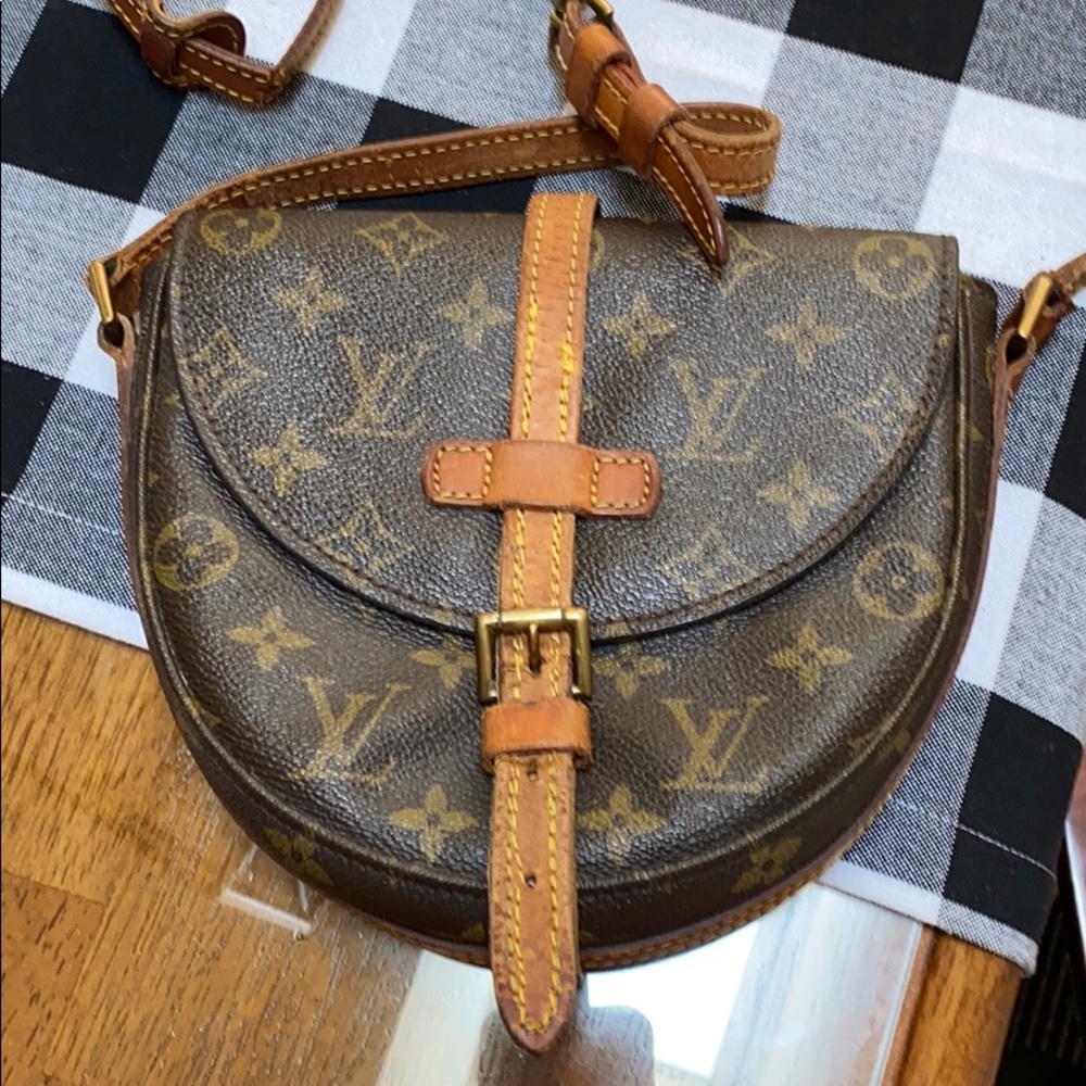 Louis Vuitton Chantilly PM, Authentic$150- FIRM